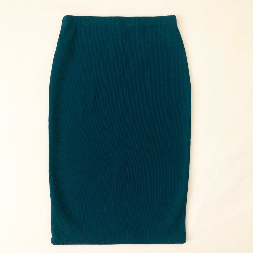 🪴2/$15🪴Forever21 Ribbed Pencil Skirt